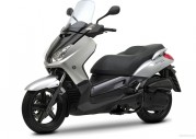 Yamaha X-Max 125